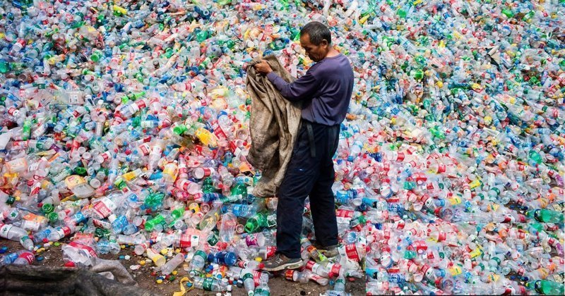 Ученые создали фермент, способный уничтожать пластиковый мусор