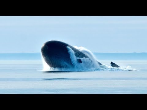 Аварийное всплытие подводных лодок 