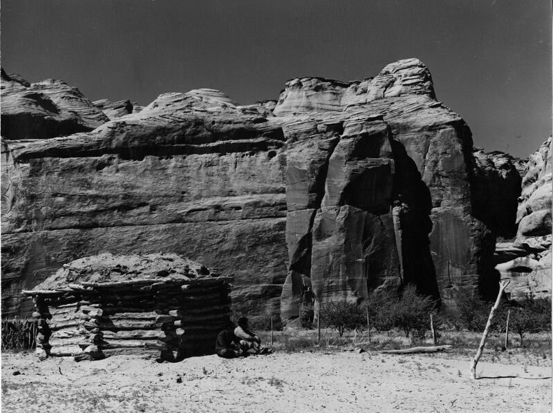 Мужчина отдыхает. Аризона, 1948