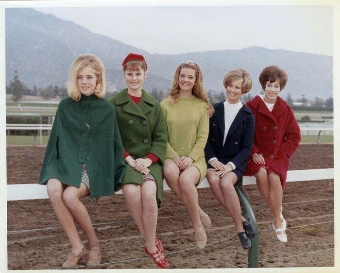 Мини-юбки 60-х и 70-х годов прошлого времени
