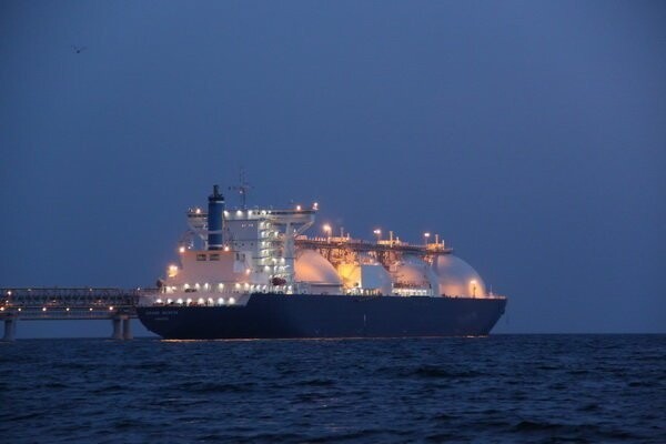 Газовозы: морские перевозки сжиженного природного газа