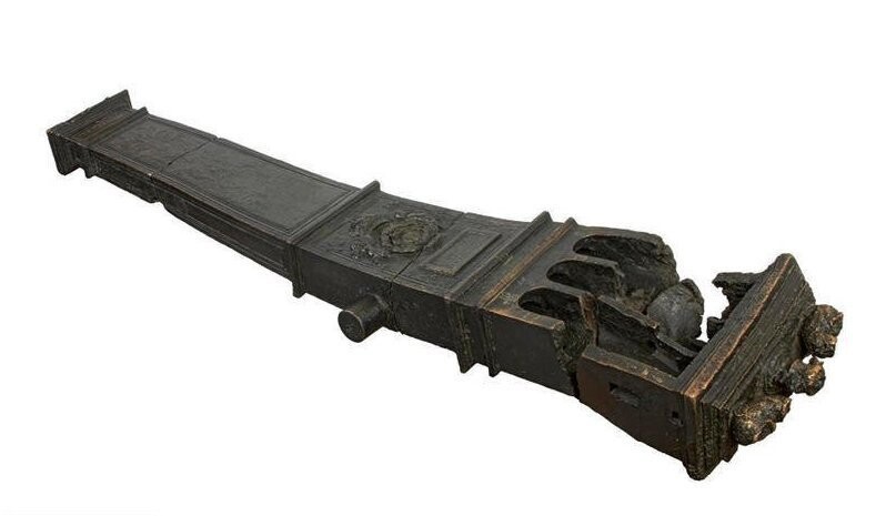 Совершенствование техники литья в XVI веке позволило производить орудия, отливаемые одним блоком с несколькими каналами ствола