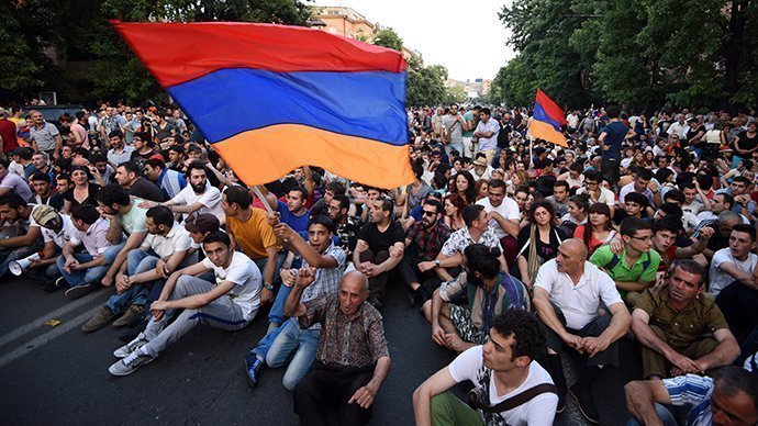 Майдан в Армении: захват власти - единственное, что интересует оппозицию
