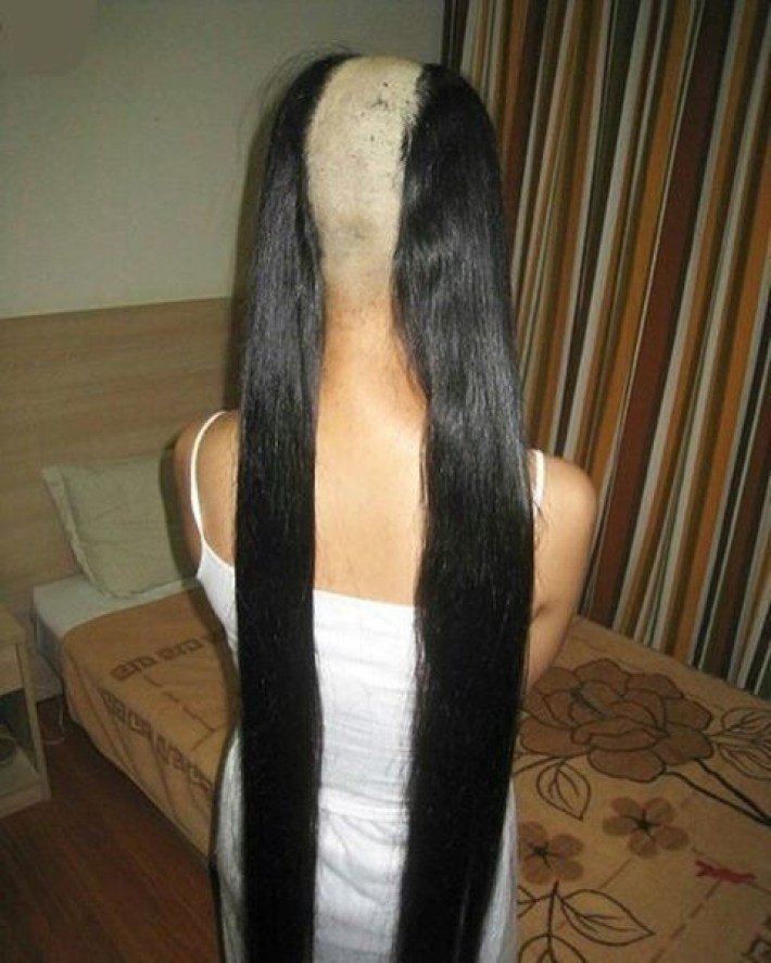 Длинные волосы - это всегда опасность. Опасность остаться без них