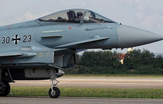 СМИ: немецкие летчики увольняются из-за нежелания воевать с НАТО против России