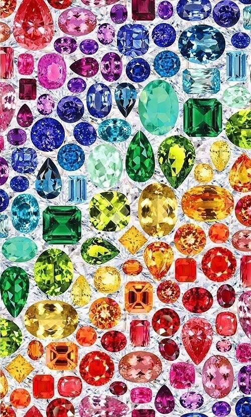Можно все это украсить разноцветными драгоценными камнями