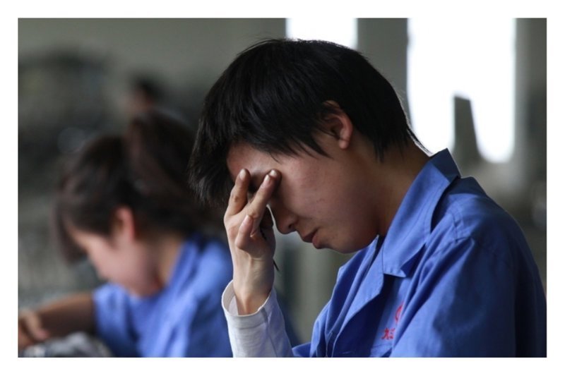 Все под контролем: китайские компании будут отслеживать эмоции сотрудников
