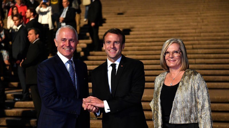 Макрон назвал «вкусной» супругу премьер-министра Австралии