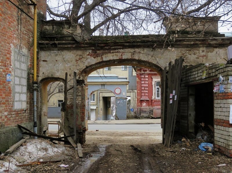 Саратов. Часть 4: набережная Волги и улица Рахова