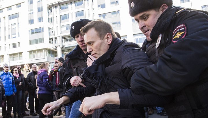 Навальный собирает простачков на очередной митинг