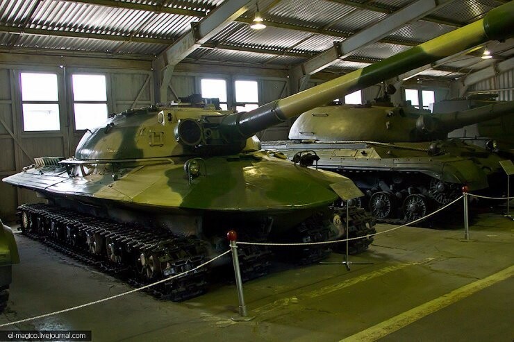 Советский тяжелый экспериментальный танк " Объект 279"