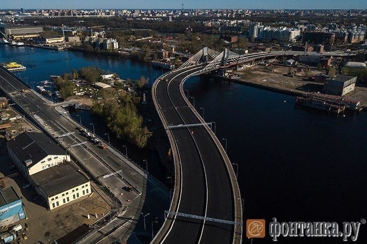 Строительство моста через Малую Неву