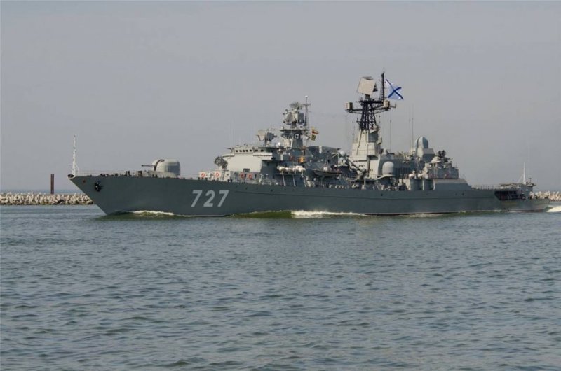 Иностранцы: о «погоне» российского фрегата за американским авианосцем у берегов Сирии