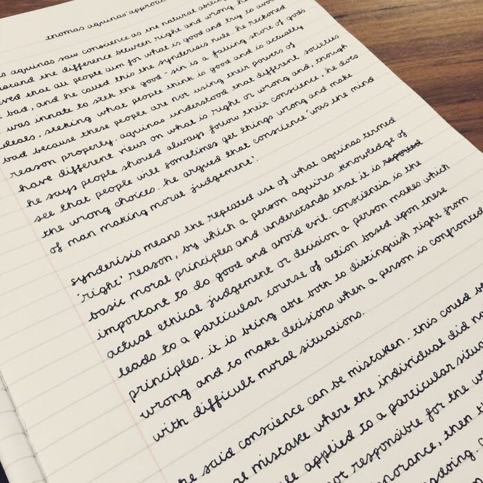Искусство красивого письма: 50 примеров идеального почерка