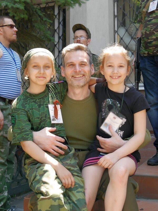 Редкие фото детей Донбасса и их защитников. Часть 2