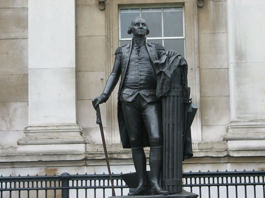 Джордж Вашингтон ни разу не посещал Великобританию, и однажды публично заявил, что никогда его ноги не будет в Лондоне. Как же установили памятник Вашингтону в Лондоне?