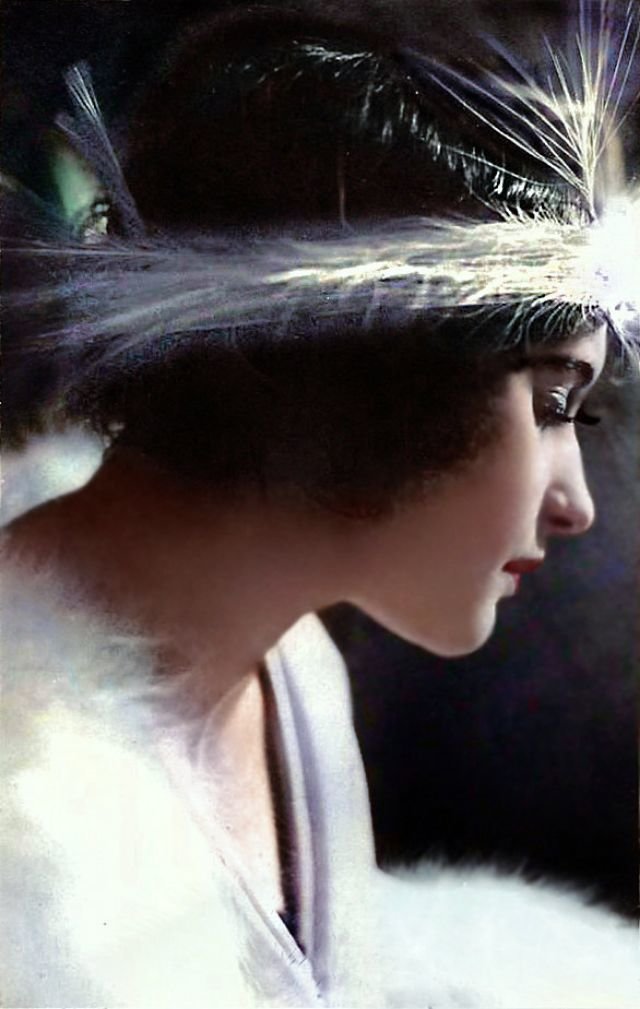 Вера Холодная, звезда немого кино, 1910-е 