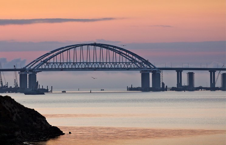 Порошенко рассказал, как Украина собирается использовать Крымский мост