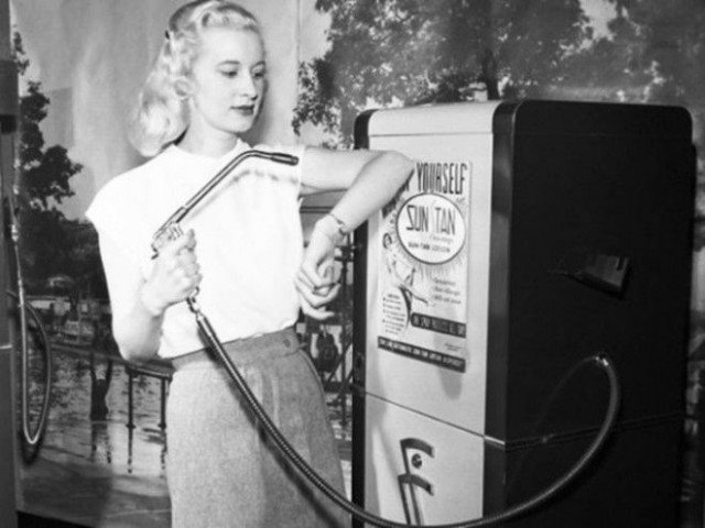 Автомат для нанесения автозагара, 1949 год