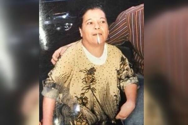 Бездомная безногая женщина из Бейрута, которую много лет кормили прохожие, оказалась миллионершей