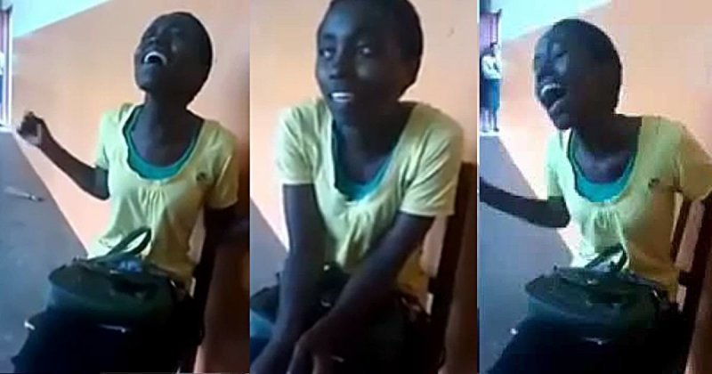 Африканская школьница поет песню Beyonce