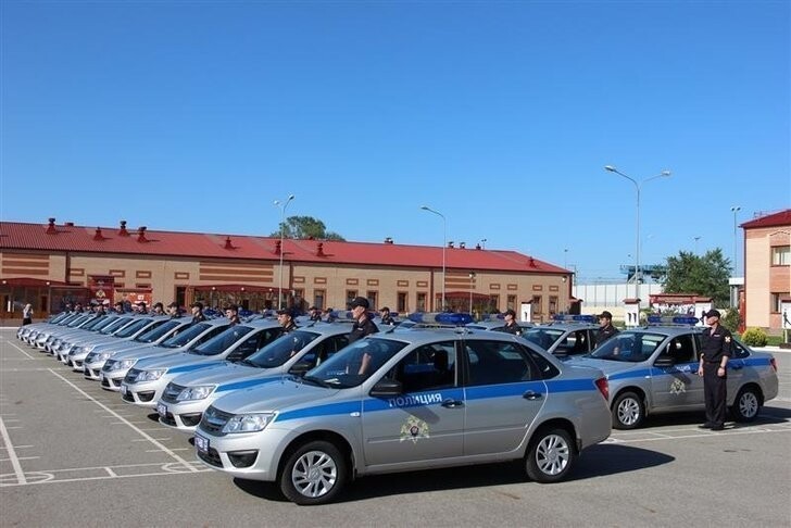 Росгвардии Краснодарского края переданы 25 патрульных автомобилей