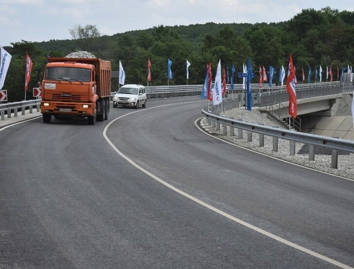 Мост через реку Богого открыт в Краснодарском крае