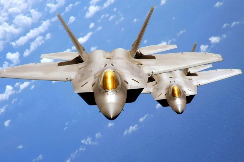Пентагон заявил, что Минобороны РФ взломал системы истребителей F-22