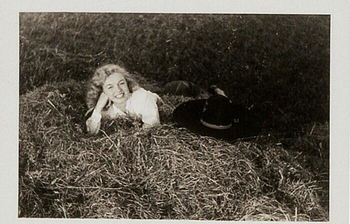 Неопубликованные фотографии Мэрилин Монро, которые показывают звезду до обретения славы
