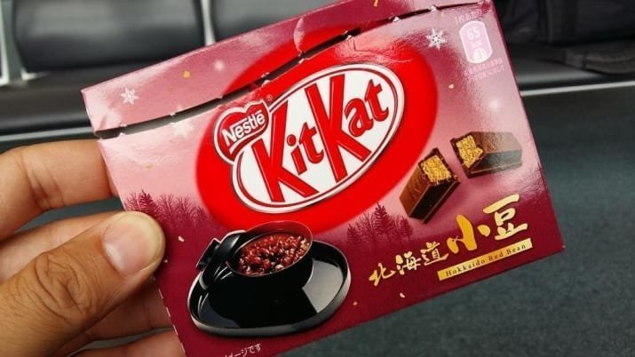 Шоколадка Kit-Kat со вкусом красной фасоли...
