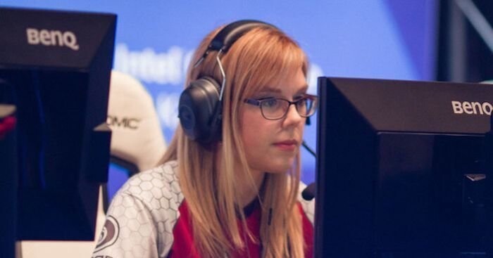 Стефани Харви (missharvey), 32 года, Канада, играет в Counter-Strike: Global Offensive, зарабатывает 26 000 долларов. 