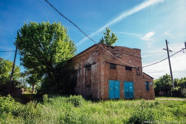 Загадочная трансформаторная будка