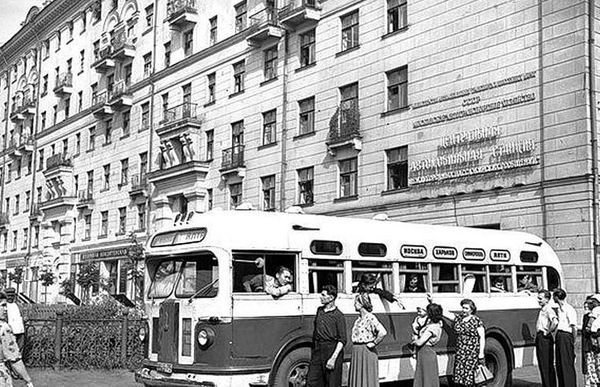 Междугородний маршрут Москва — Харьков — Симферополь — Ялта, 1960‑е