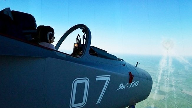 «Авиапарта» уносит в облака: наш корреспондент испытал тренажер Як-130