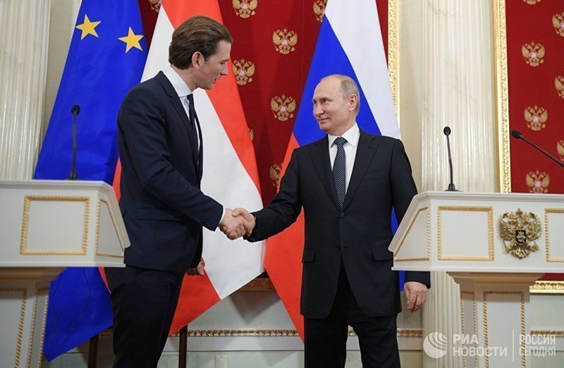 Путин отправился в Австрию на 50-летний юбилей сотрудничества в энергетической сфере