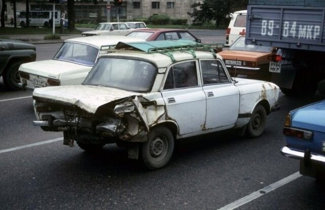 Москвич в 1992 году.