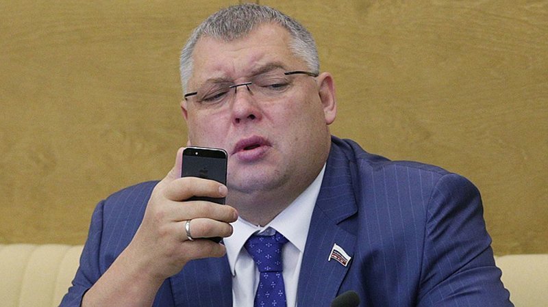 Ночей не спят. О народе думают!