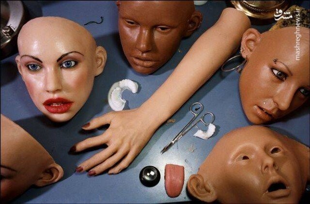 В Великобритании представили секс-куклу, которая говорит «нет» и обижается на грубость