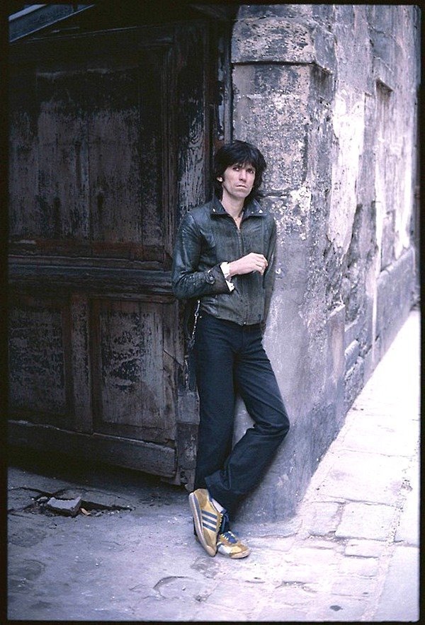 Кит Ричардс в Париже, 1978. Фото Хельмута Ньютона.