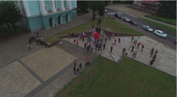 Вот, посмотрите на этот «митинг» в Смоленске: