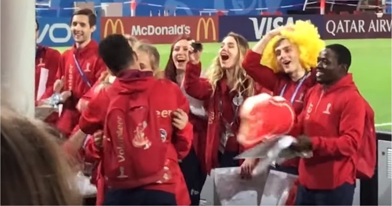 Волонтер Чемпионата мира сделал предложение любимой девушке на стадионе «Спартак»