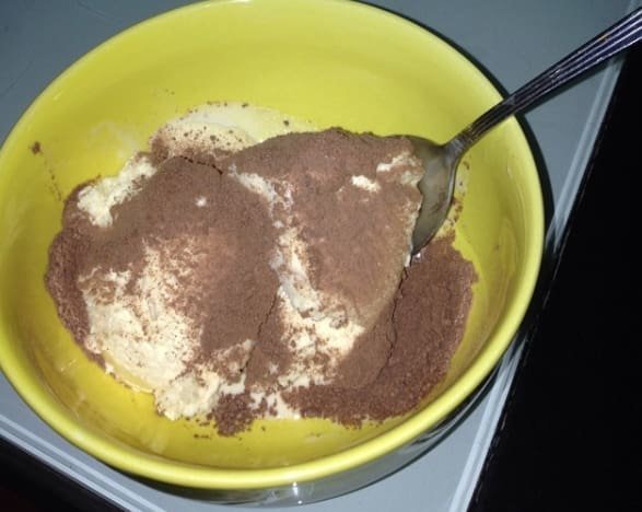 21. Вкусно - мороженое с порошком из солода Milo