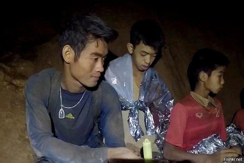 Спасли всё таки 12 детей в Таиланде из такой ловушки