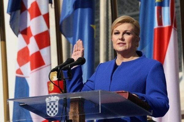Колинда Грабар-Китарович - грудастый президент Хорватии и штатный сотрудник ЦРУ