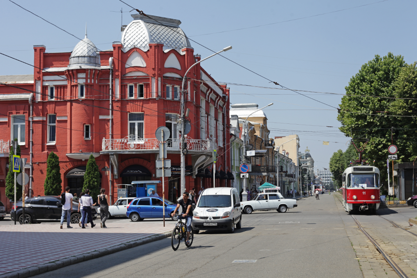 Проспект во владикавказе. Владикавказ Центральная улица.