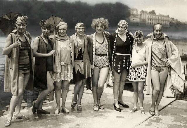 Как отрывались на пляжных вечеринках в начале XX века