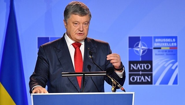 Очередной позор: почему все "вышли на обед" во время выступления Порошенко