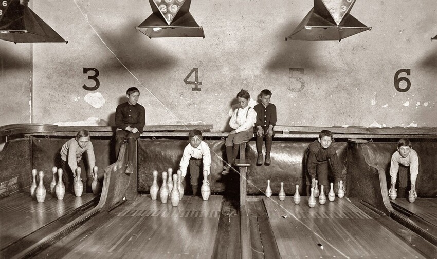 24. Установщики кеглей для боулинга, 1914 год 