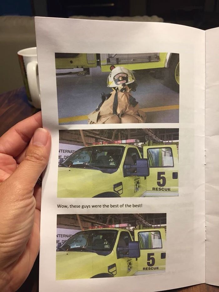 Полицейские вернули девочке плюшевого щенка и подарили книжку о его приключениях