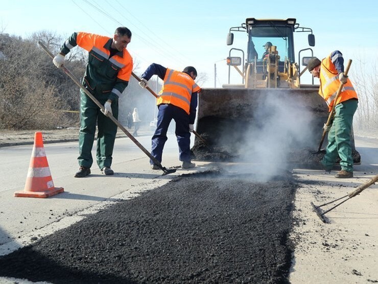 В Самаре отремонтируют засаженную картошкой дорогу